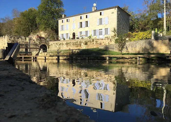 Moulin De Bapaumes Bed & Breakfast 3*